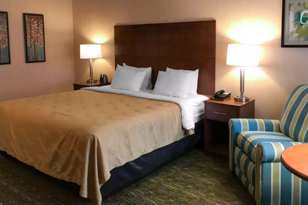 Quality Inn Bedford Extérieur photo