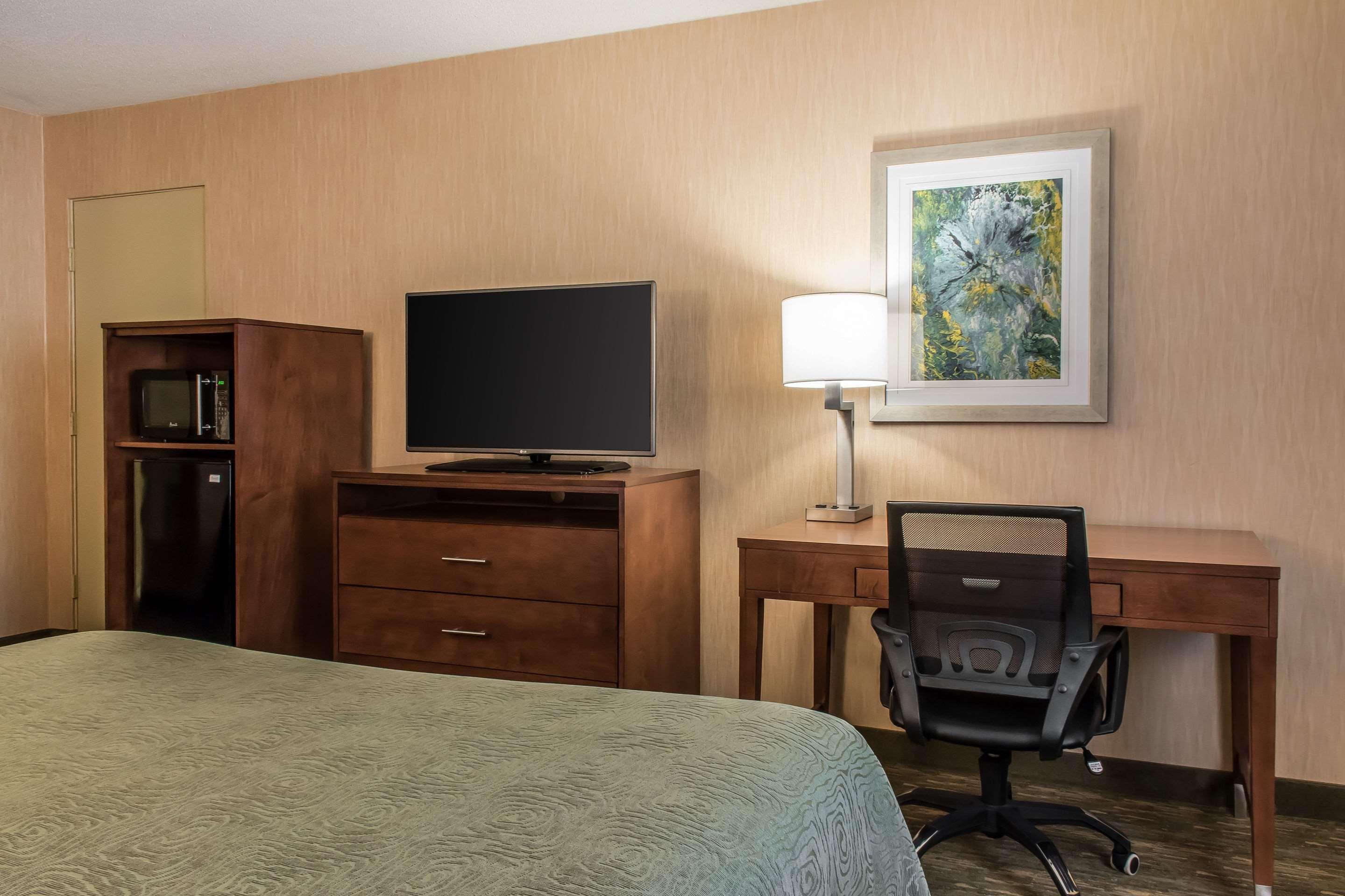 Quality Inn Bedford Extérieur photo