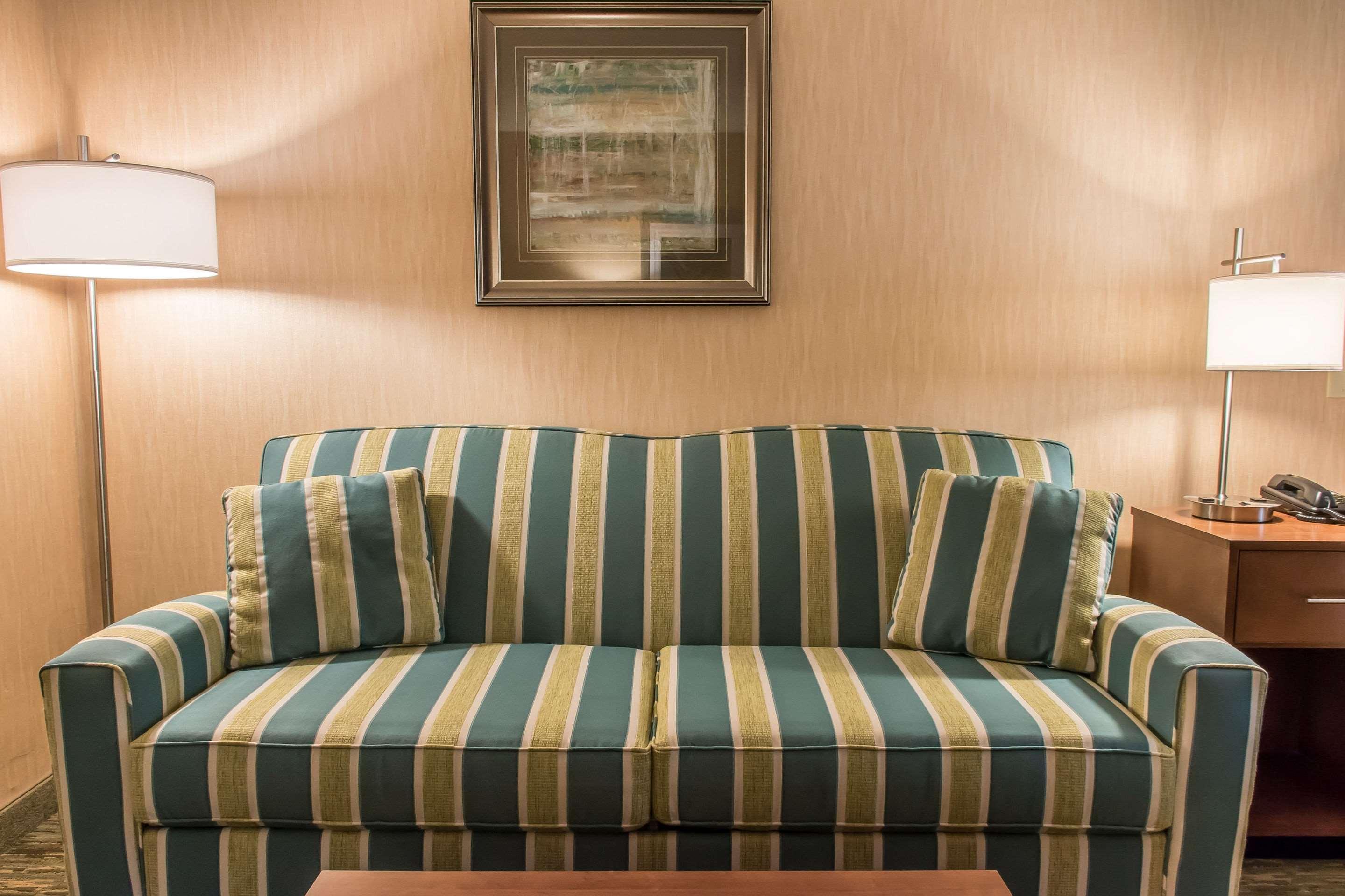 Quality Inn Bedford Extérieur photo