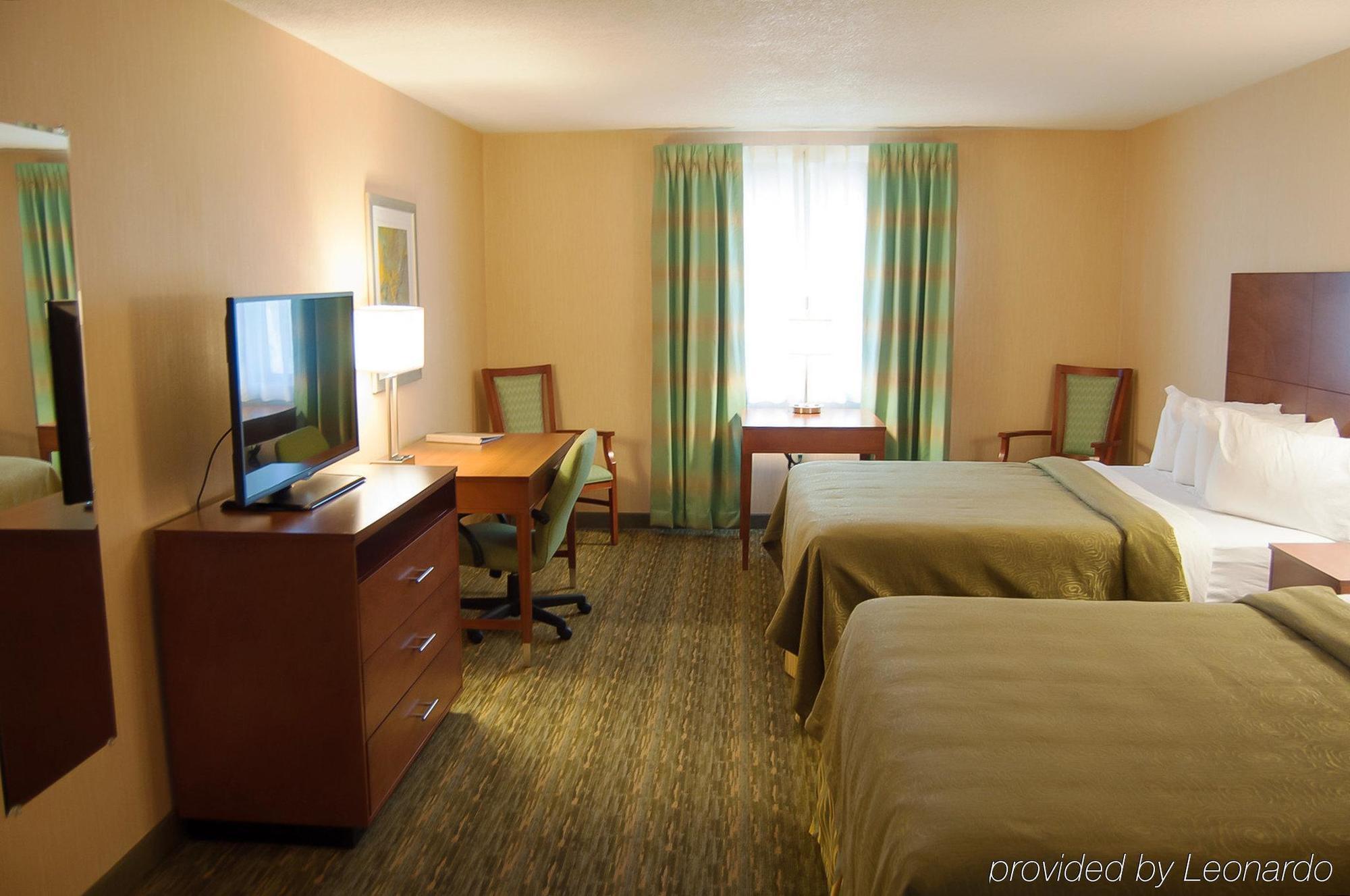 Quality Inn Bedford Extérieur photo